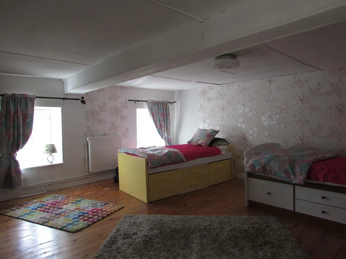 Bernadette Appartement Chouvigny